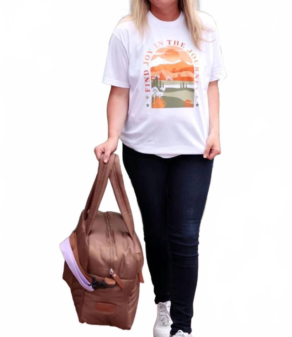 NEW JADELYNN BROOKE find the joy in the journey short sleeve top in white